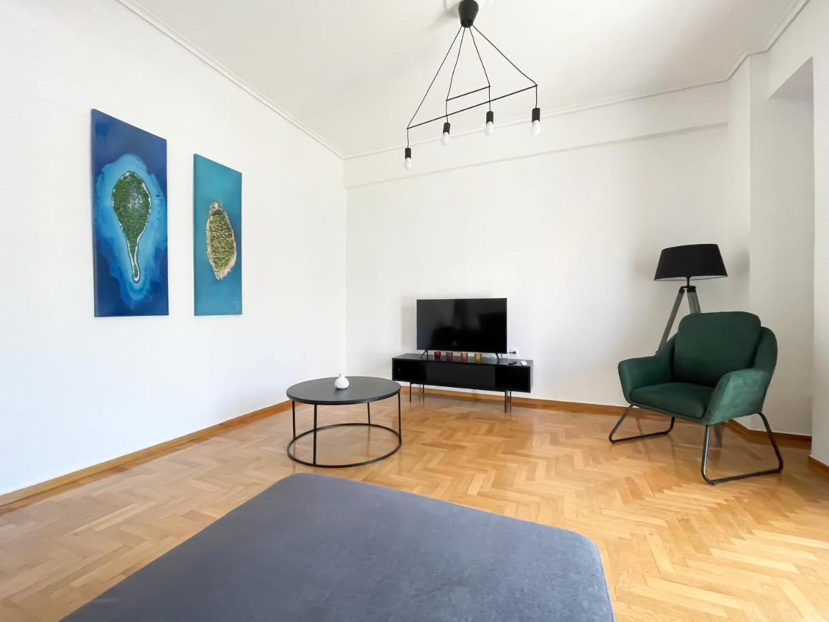 Aristotelous Sunny 118Sqm Apt In Viktoria Athènes Extérieur photo