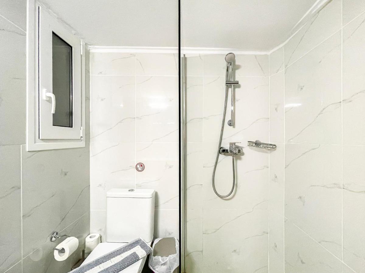 Aristotelous Sunny 118Sqm Apt In Viktoria Athènes Extérieur photo