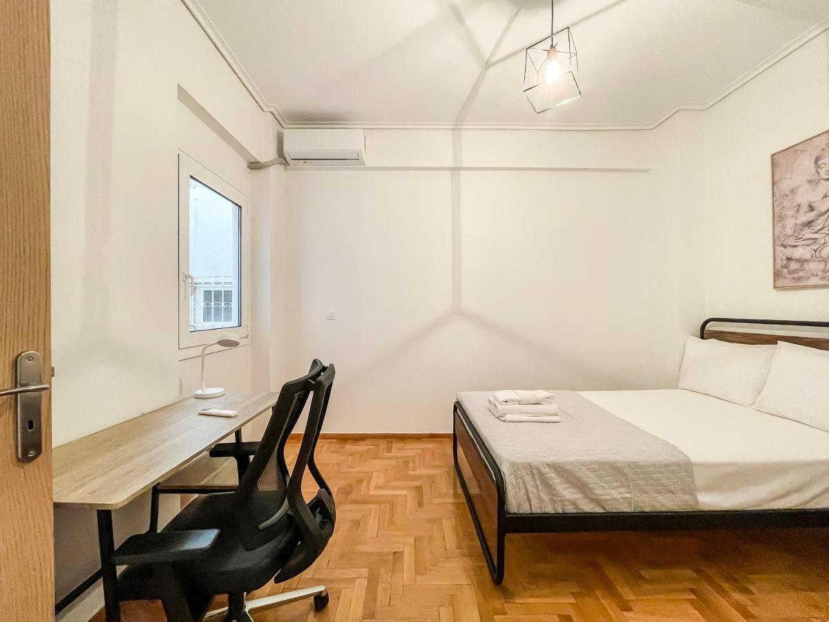 Aristotelous Sunny 118Sqm Apt In Viktoria Athènes Extérieur photo